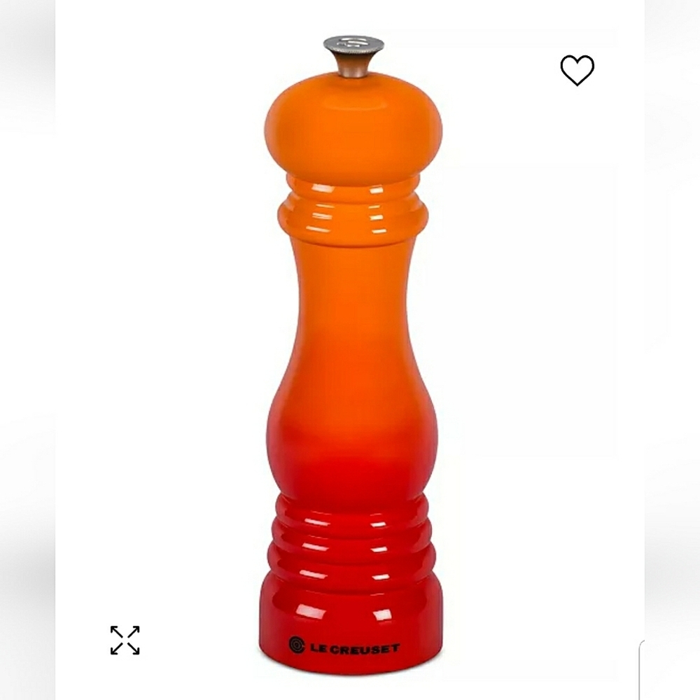 LE CREUSET SALT OR PEPPER MILL WITH ADJUSTABLE GRIND SETTING